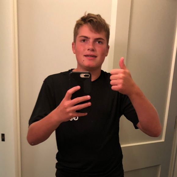 Meet your Posher, Peter - Picture 1 of 1